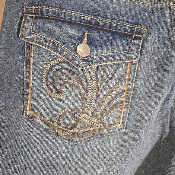 Forever 21 Blue Distressed Jean Shorts - Picture 5 of 6